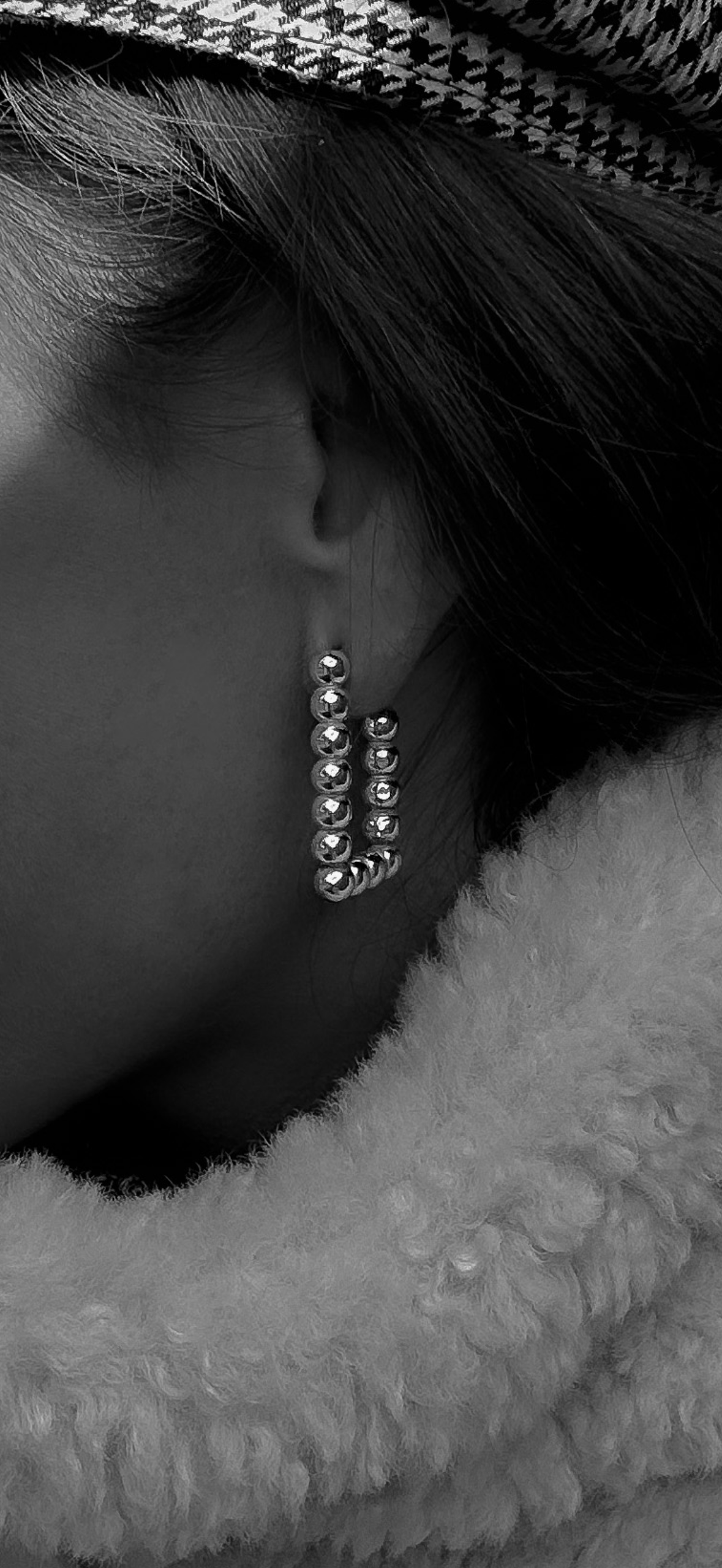 Square Dotted Hoops Silver