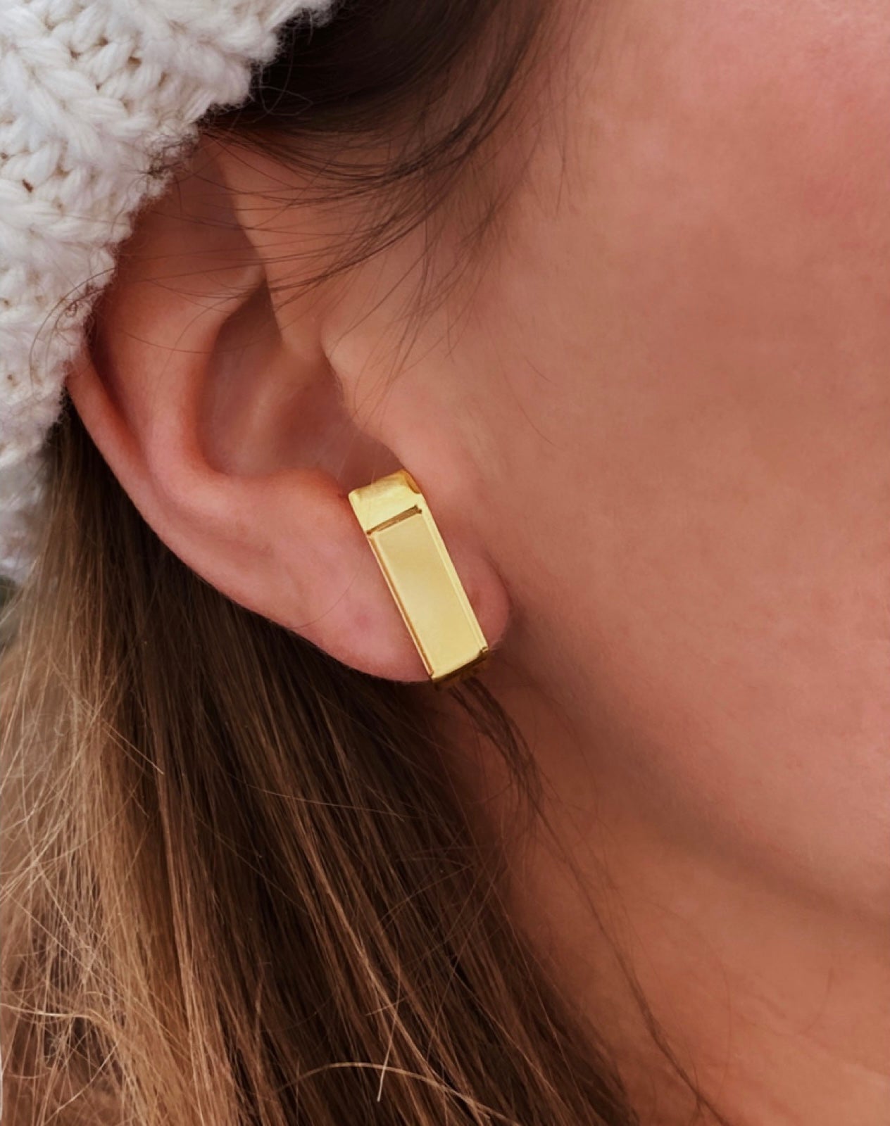 Gold Bar Earring