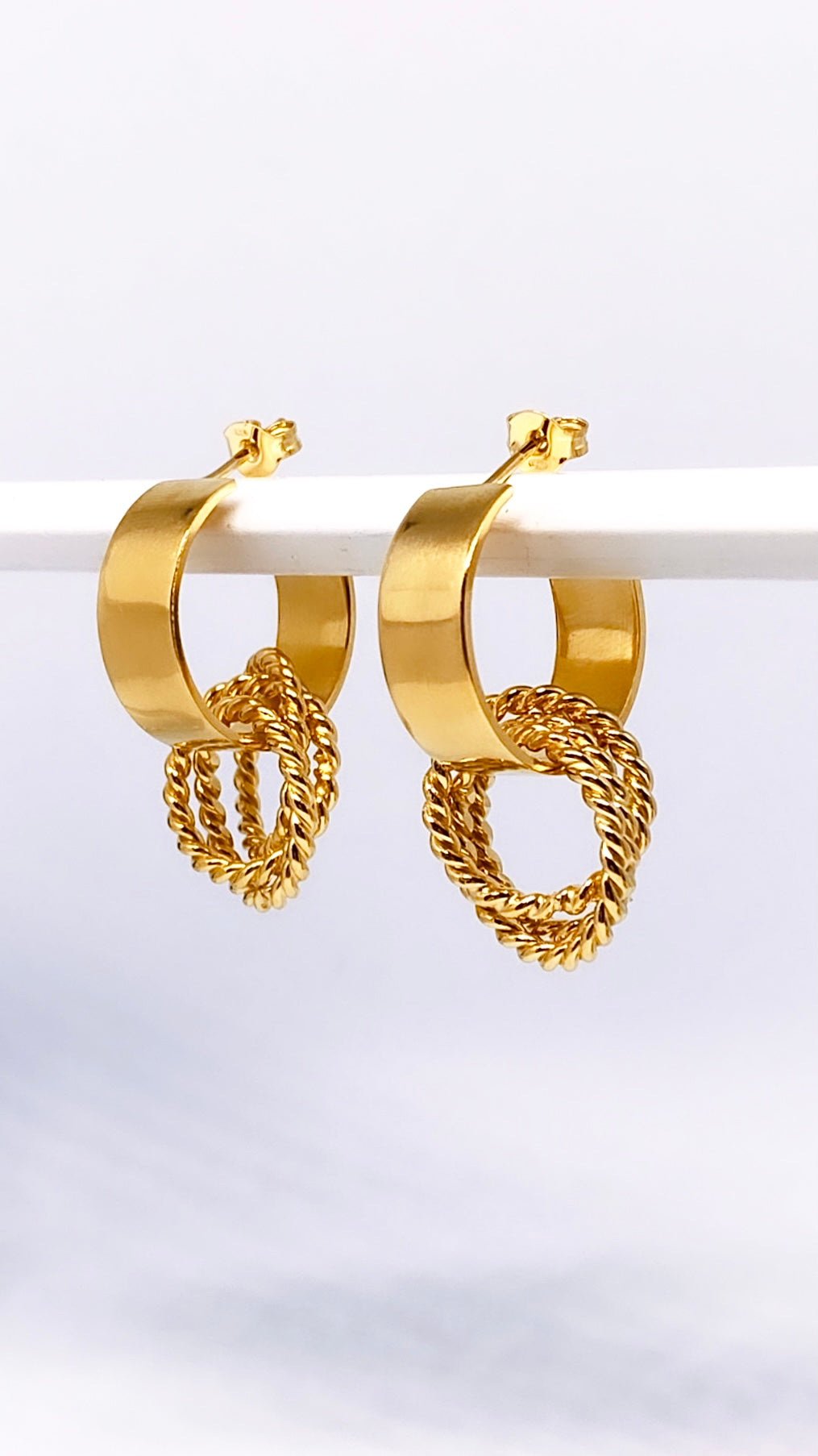 Hulahoop Earrings with rings